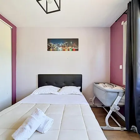 Apartment Spacieux 8 Pers Parking & Clim Centre-ville *